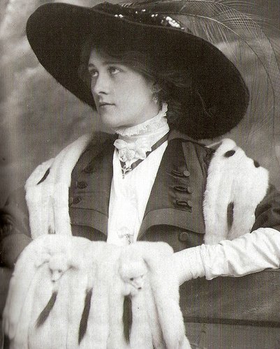 Женская шляпка XIX века. Море лент, цветов и фантазии, фото № 13