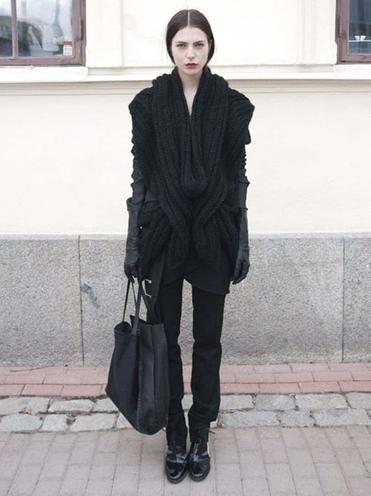 Street Goth — новый стиль, захватывающий уличную моду, фото № 22