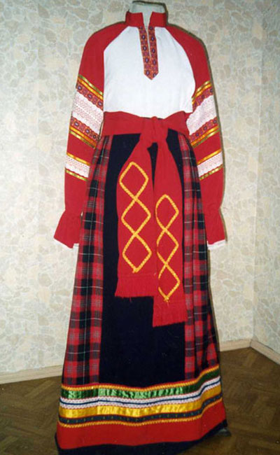 Красный цвет в русской народной одежде, фото № 2
