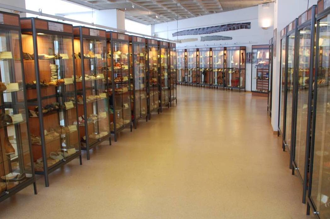 Музей обуви в городе Эльда