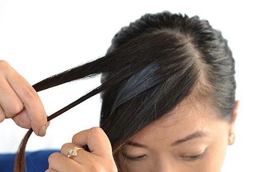 Плетение "Водопада" на волосах с челкой