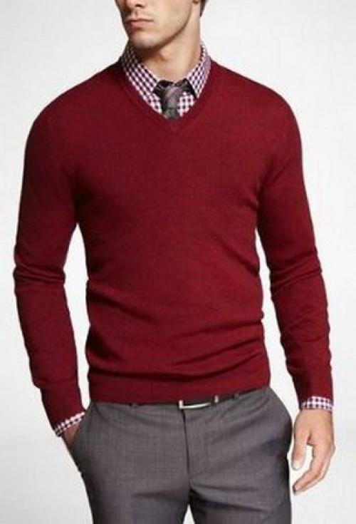 Рубашка под свитер девушка. Как мужчине носить свитер с рубашкой?