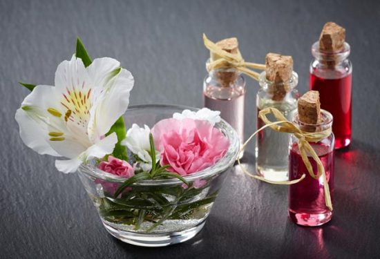 Эфирные масла способны дарить аромат вашему дому  около недели