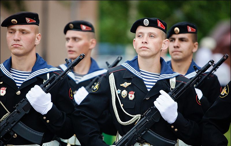 Морпехи в черных беретах