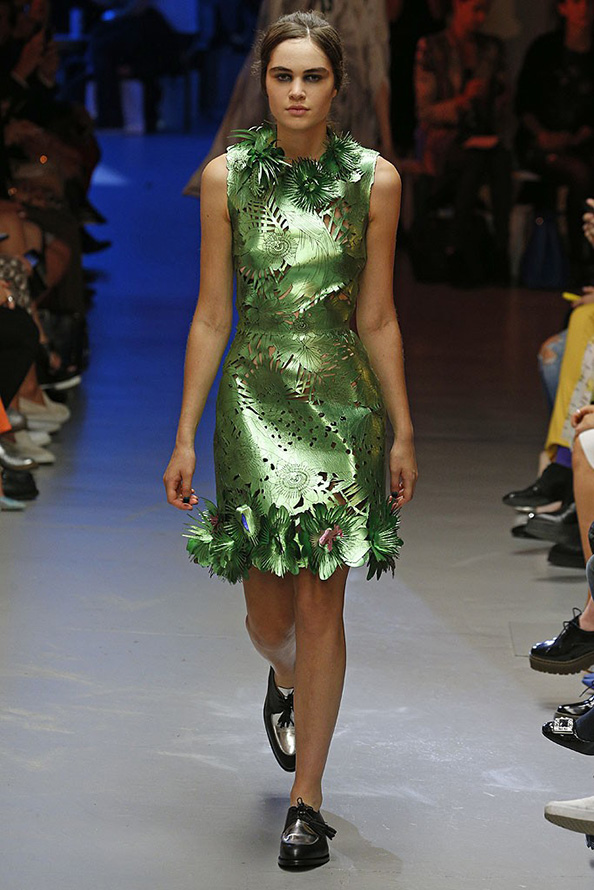 Зеленое платье 2015