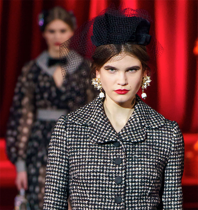 Модная женская одежда Dolce & Gabbana