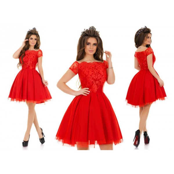 Пышная юбка красного платья