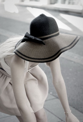 Женские шляпы - фото