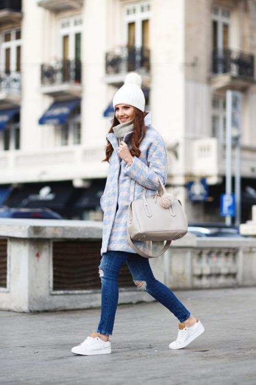 Рваные джинсы в холодную погоду. 15 способов носить рваные джинсы зимой