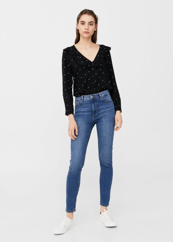 базовый гардероб 2019 2020: синие джинсы