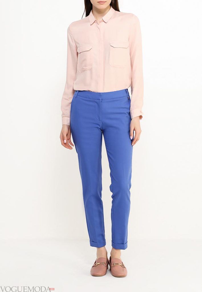 лук ярко синие брюки с розовой блузкой