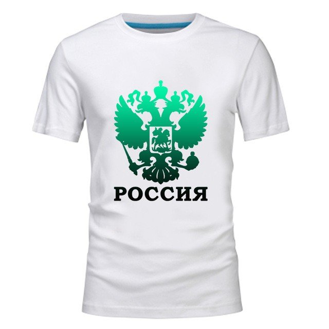 белая футболка с российской символикой