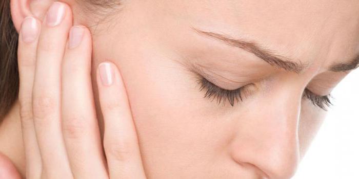 заложенность уха без боли лечение